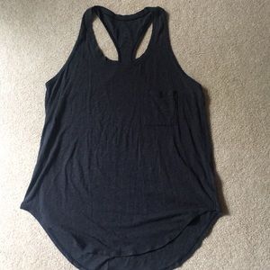 Lululemon Gray flowy pocket tank